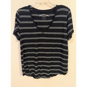 Aeropostale Striped V-Neck Tee Women XL Black Excellent Seriously Soft Perfect V